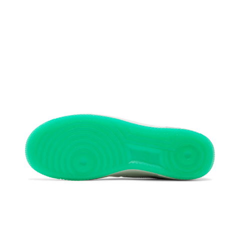 Nike Air Force 1 Low '07 Patent Platinum Tint Stadium Green