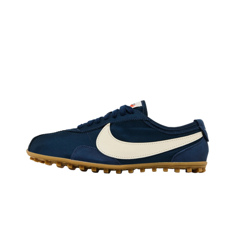 Nike Moon Shoe Midnight Navy Gum (Women's)