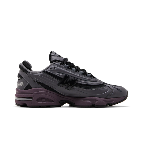 New Balance 1000 Magnet Plum Brown