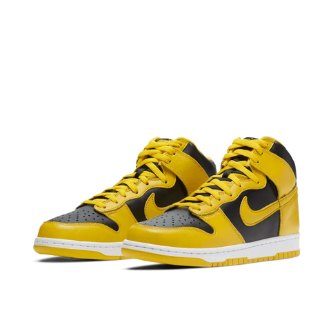 Nike Dunk High Up Varsity Maize (W)