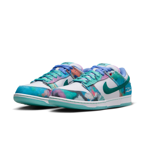 Nike SB Dunk Low Futura Laboratories Bleached Aqua