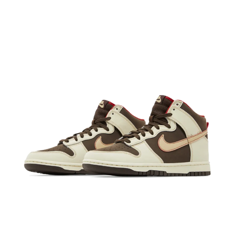 Nike Dunk High SE Baroque Brown