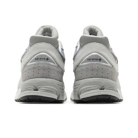 New Balance 2002R Gore-Tex Concrete