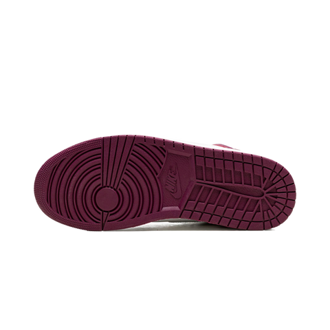 Nike Air Jordan 1 High OG Bordeaux