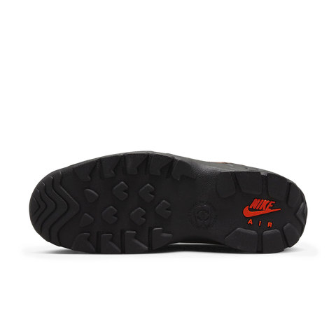 Nike ACG Air Mada Bison